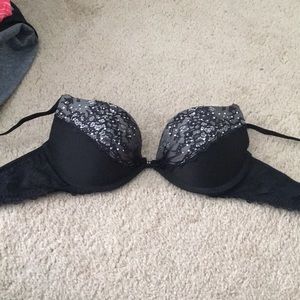 Black and lace Victoria secret bra